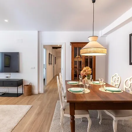 Pintxos Y Tradición En Casco Viejo * Bilbao